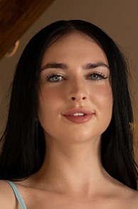Melissa Jenix passionately making love to her boyfriend