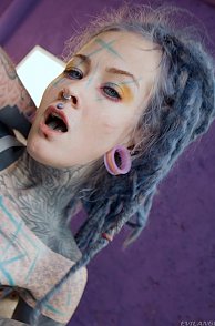 Well-Tatted Anuskatzz Takes Two Cocks In Her Ass