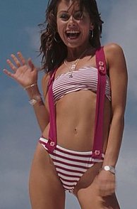 Cute Petite Actress Alexis Dziena In Her Bikini Pic