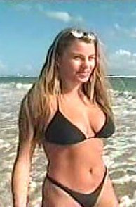Sofia Vergara In Bikini At The Beach