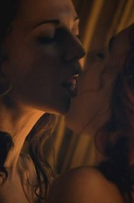 Sexy Celeb On Screen Making Out With A Woman