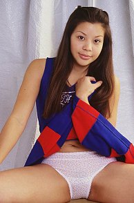 Darling Asian Cheer Girl Flashing Panties