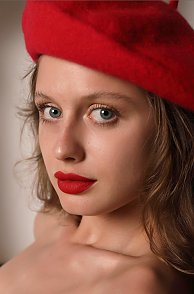 Flat Chest Erotic Beauty Clarice In Red Lipstick and Beret